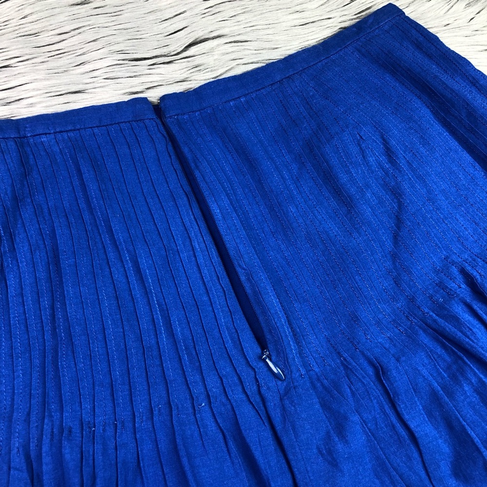 J. Crew Eyelet Floral Mini Skirt Blue Pleated - Picture 8 of 8